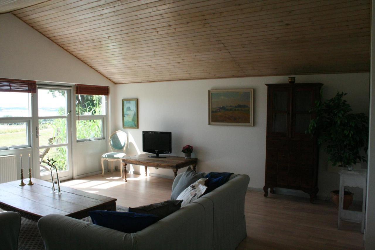 Rolso Retreat - The Apartment Knebel ภายนอก รูปภาพ