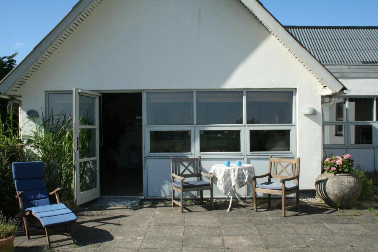 Rolso Retreat - The Apartment Knebel ภายนอก รูปภาพ